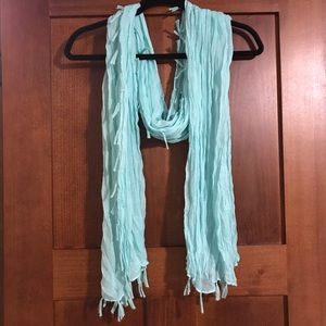 🧣3 for $10🧣Light Teal Tasseled Scarf